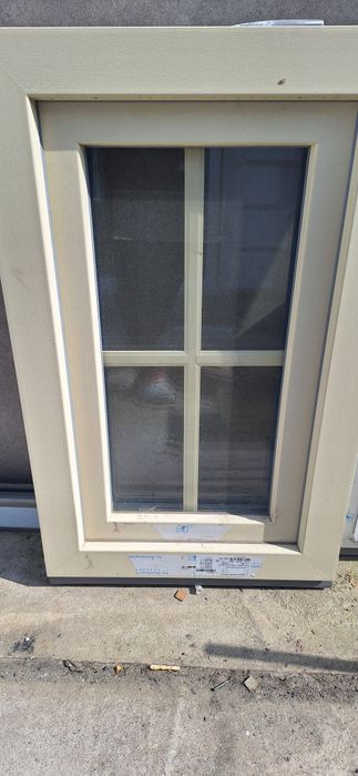 Tâmplărie pvc cu sticla termopan