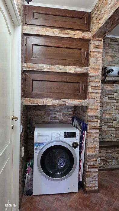 Apartament 2 camere de vanzare