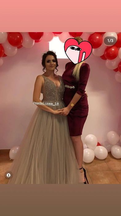 Rochie de seară          .