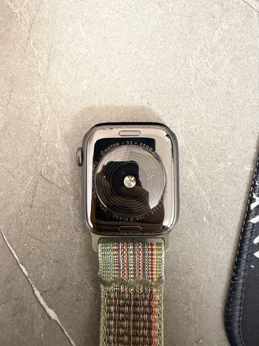 Продам Apple Watch
