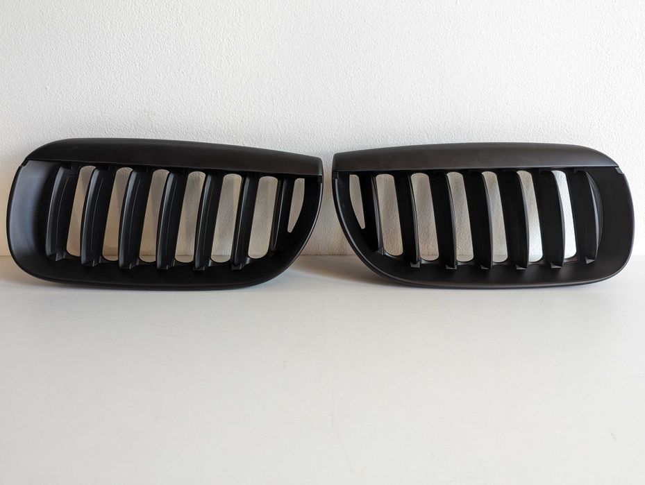Бъбреци БМВ Х3 Е83 Преди фейслифт Черни Мат Дебели BMW X3 E83 Тунинг