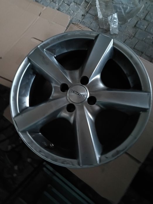 Джанти Deznent 16 ки