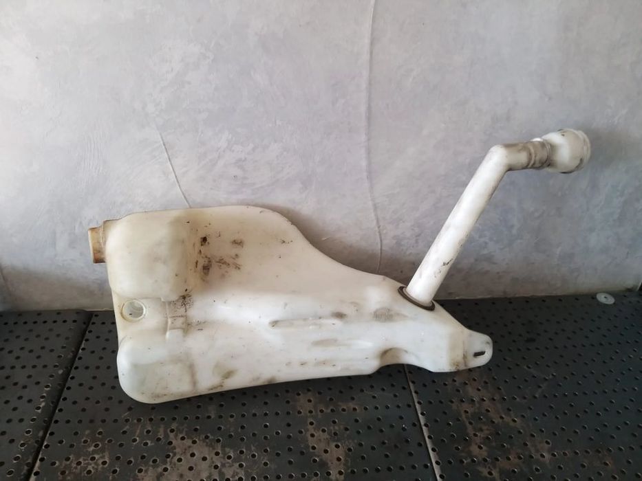 Vas lichid parbriz renault scenic 3 289100014r 289100033r