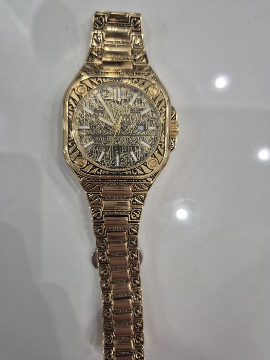 Серебрянные и стальные часы