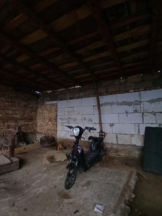 Продам 2 элоктровелика на ходу торг есть.