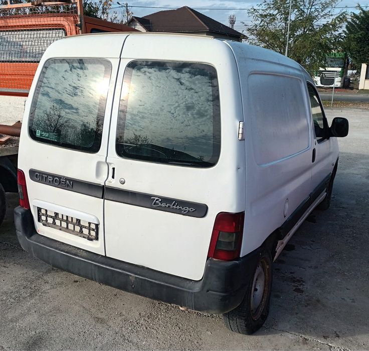 Dezmembrez citroen berlingo 1.6 HDI