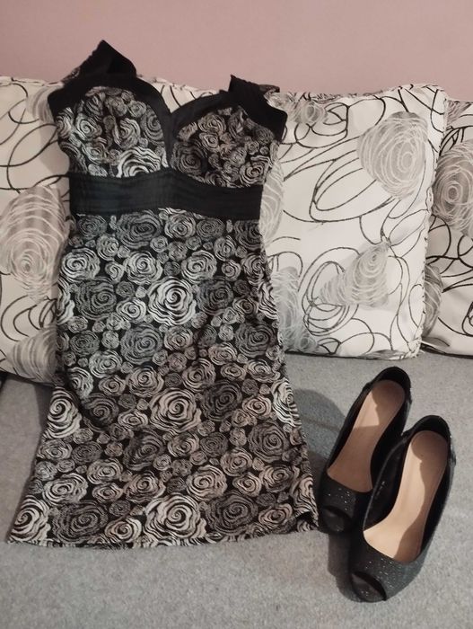 Нова рокля XS/S еластична материя