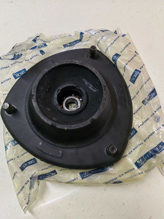 Продам опорный подшипник Хендай