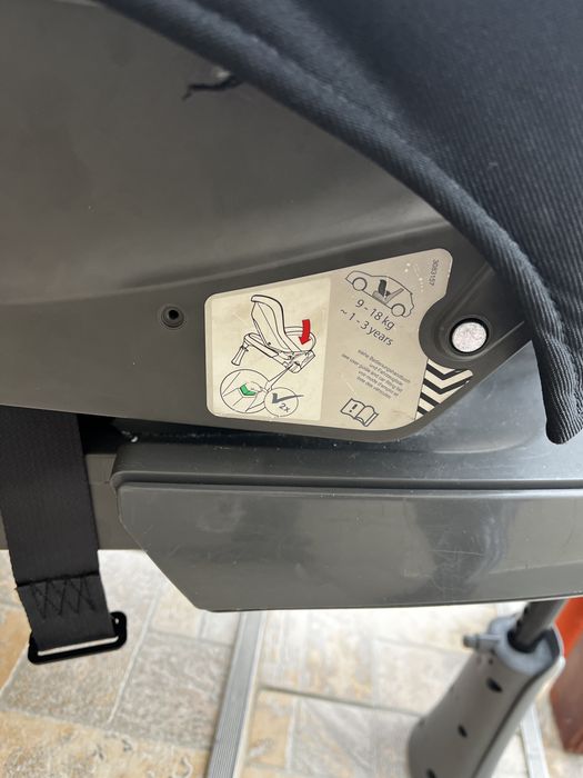 Scaun de masina cu isofix