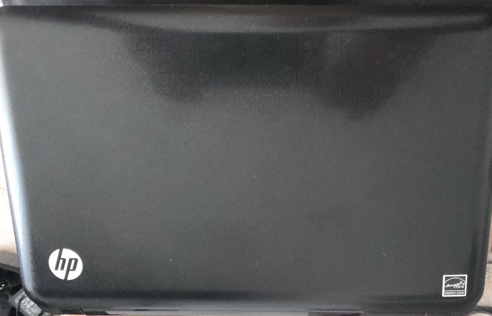 Mini Laptop HP si Packard Bell