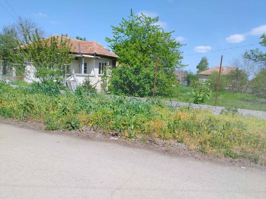 Продава се Къща в Разград, Център - 85 кв.м за 450 €/кв.м - Снимка #3