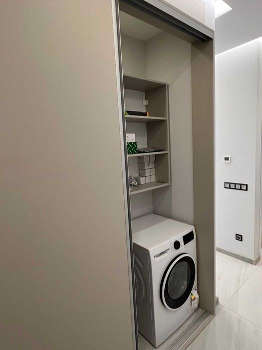 Продава се Двустаен апартамент в София, Кръстова вада - 81 кв.м за 3359 €/кв.м - Снимка #8