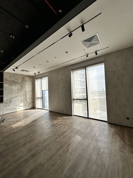 БЦ Trilliant, центр | офис 98 м² | класс А | вид на сквер