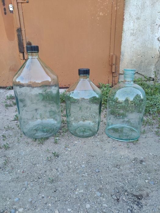 Продам бутыли винные
