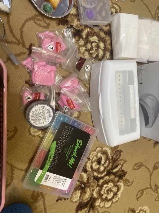 Продам все для маникюра