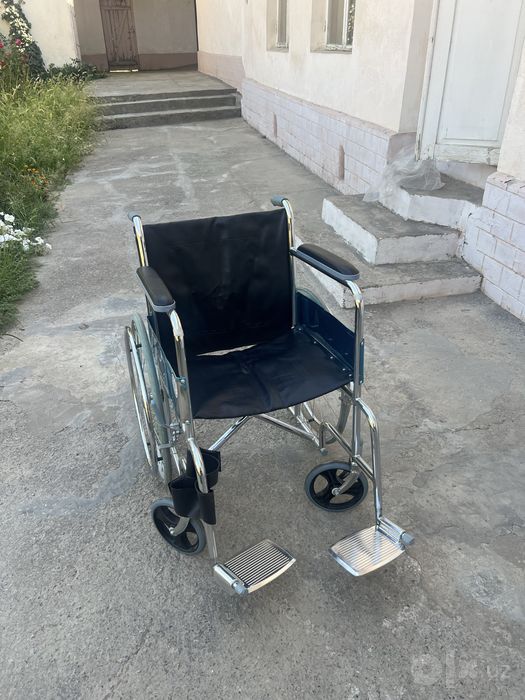 Ногиронлар коляскаси