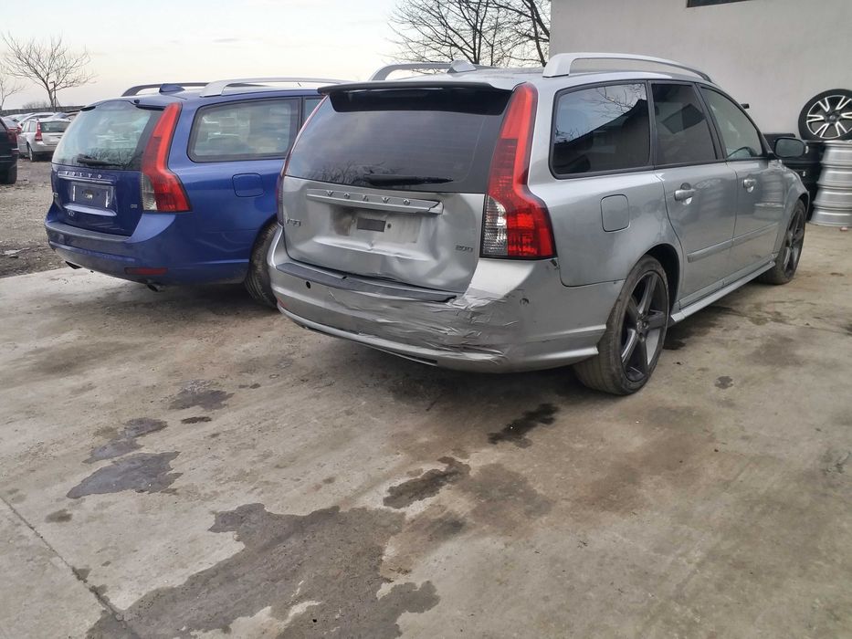 Piese auto si accesorii pentru Volvo V50 Modele 2004-2012