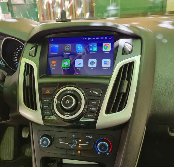 Navigatie Android Ford Focus 3 Waze YouTube WiFi GPS