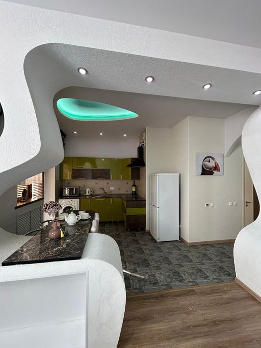 По суточно квартира Green Park