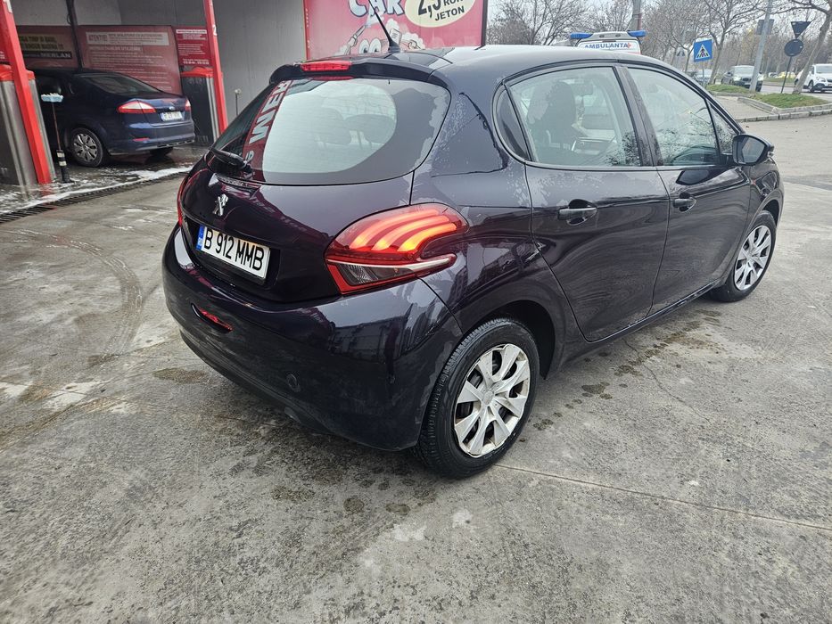Peugeot 208..Diesel .1,6   fabricatie 2017 08