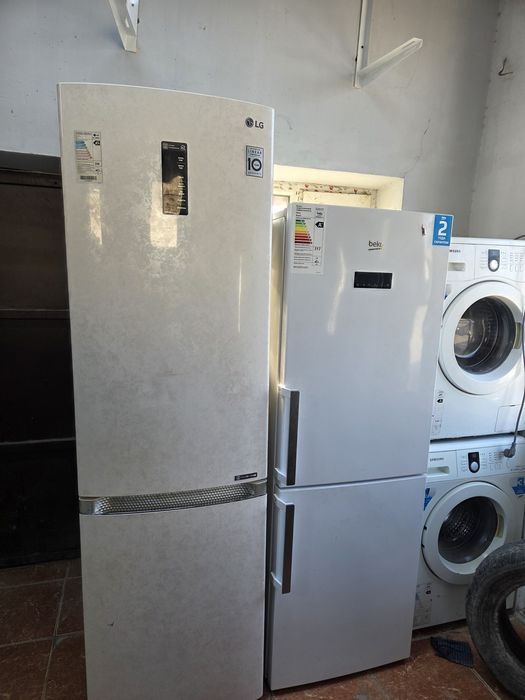 Продам холодильник