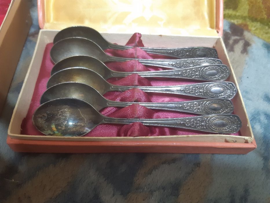 Мельхиоровые столовые приборы