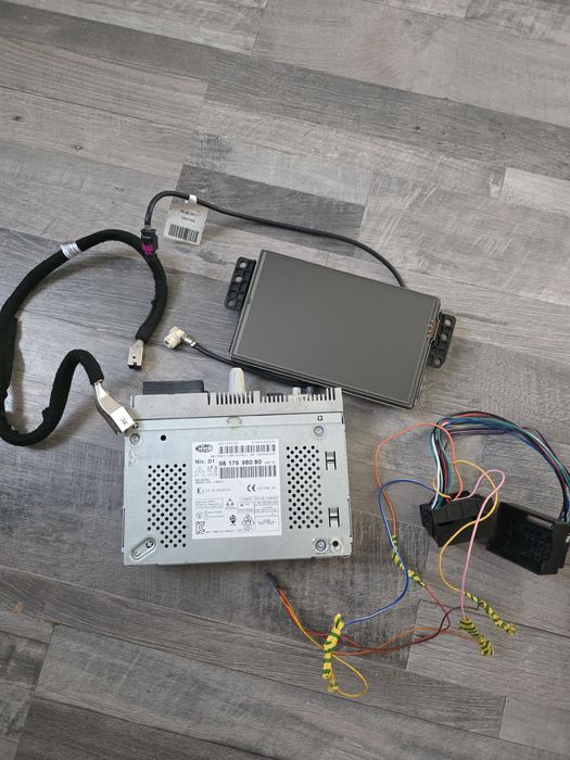 Navigatie Citroen, peugeot,  DS, opel etc rcc Smeg+ IV carplay a.auto