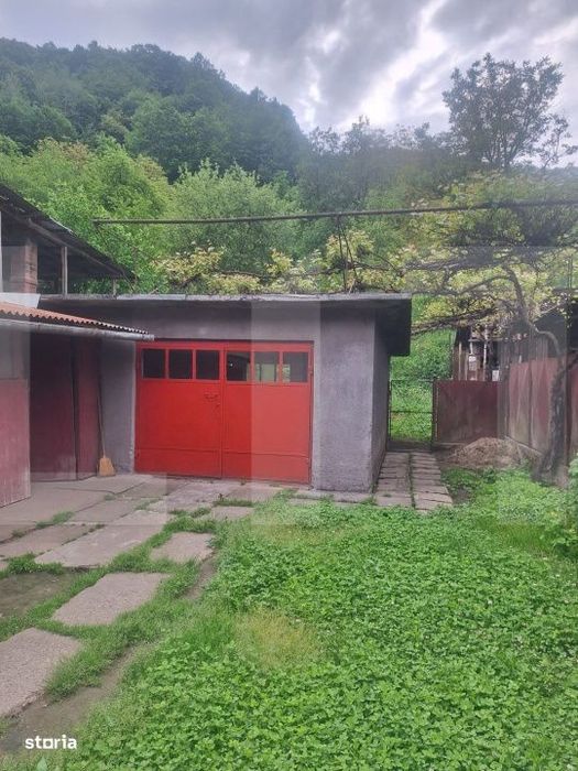 De vanzare casa 4 camere in Nadrag