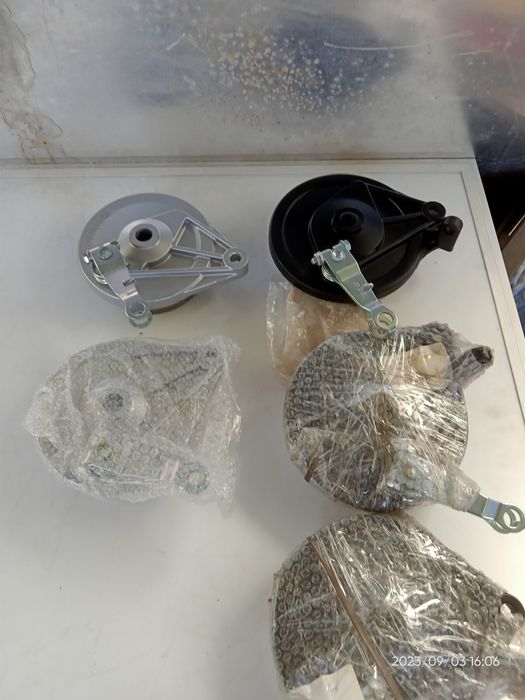 Продам тормозные диски колодки суппорта