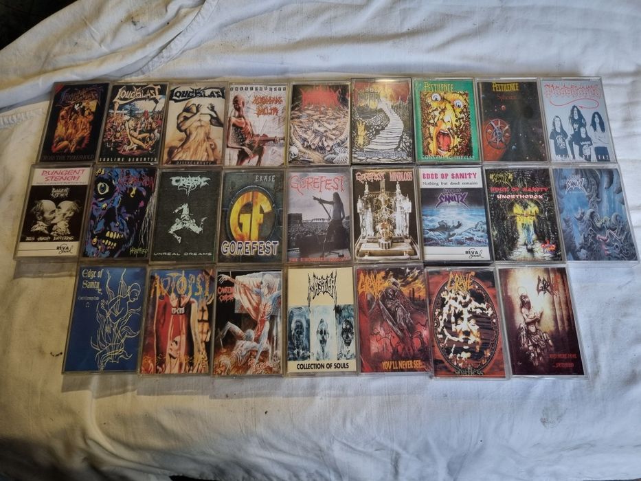 Продавам аудио касети с метал музика