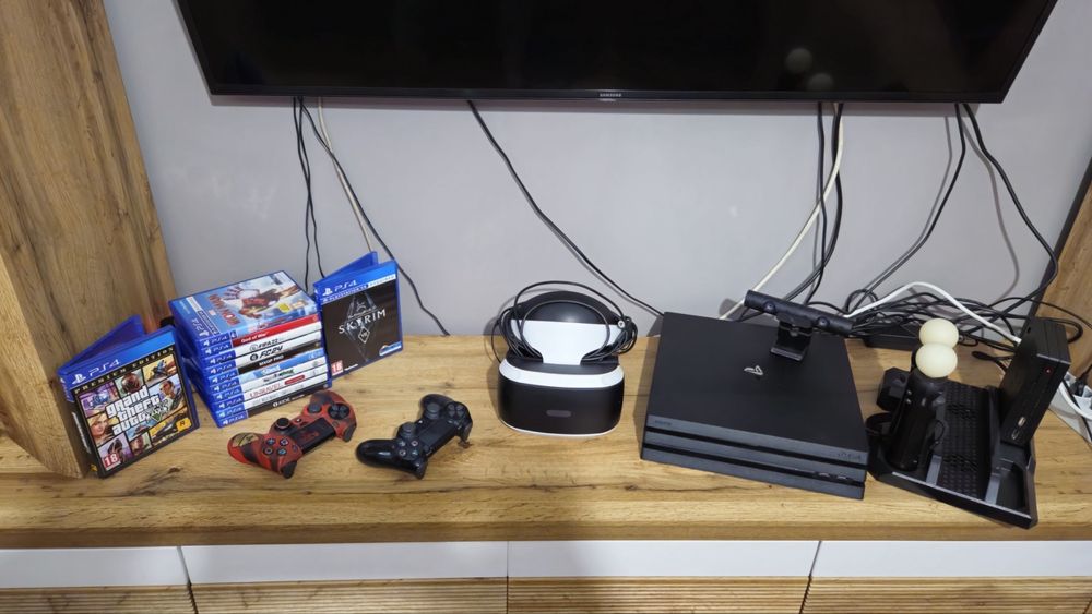 Playstation 4 pro / ps4 / ps VR