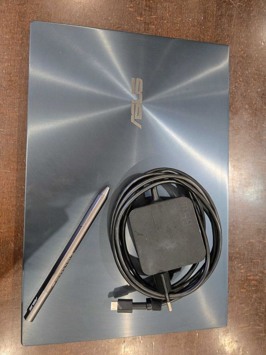 Лаптоп ASUS Zenbook Duo 14, 14", 512GB, Intel Core i5-1135G7