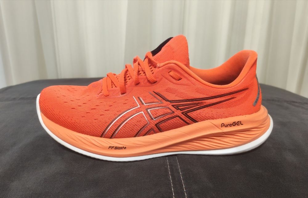 Asics Cumulus 26 , marimea 45