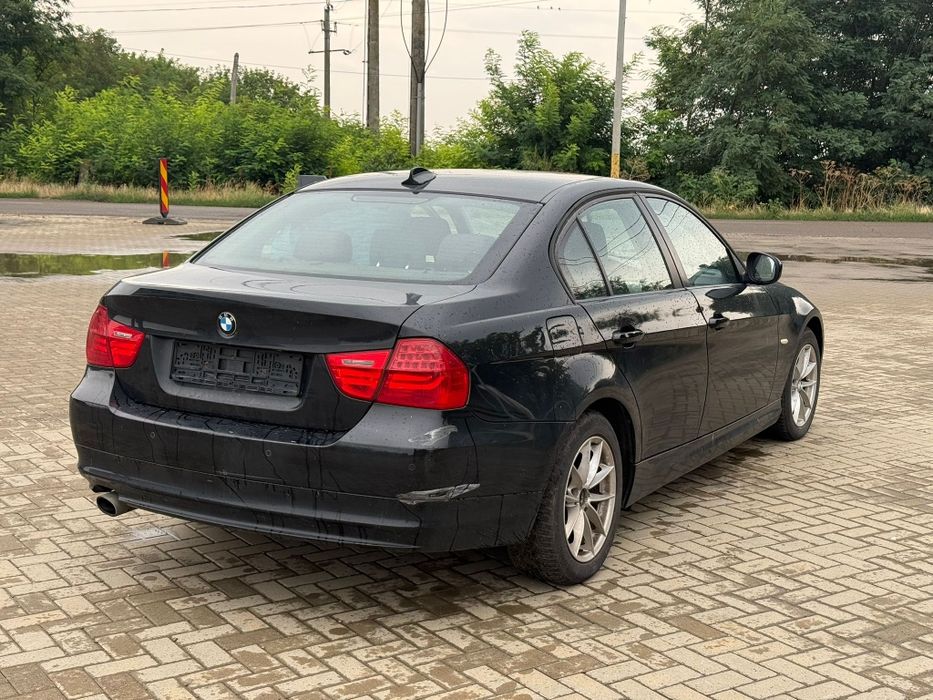 Vand bmw 320d Xdrive 2010