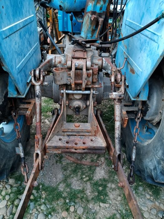 Tractor landini 7500, ÎNTREG SAU SEPARAT  încărcător, braț de sapat excavator mazzotti