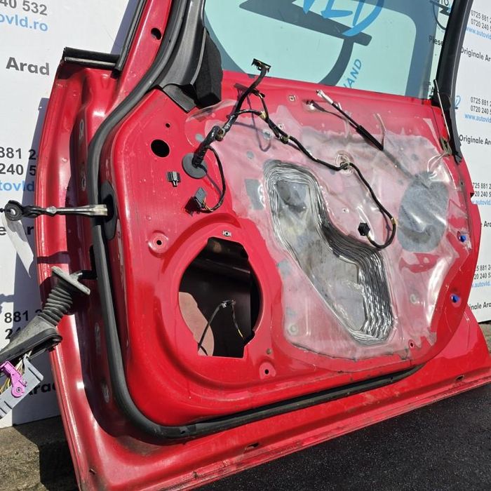 Portiera usa Z50B rosu dreapta fata Opel Astra J