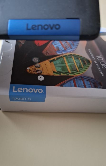 Таблет Lenovo Tab 3  8"  RAM 16GB Black
