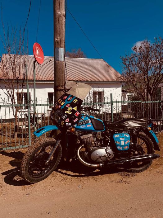 Продаётся иж планета 4