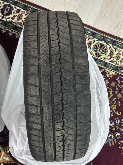 235/45R18 Ovation
