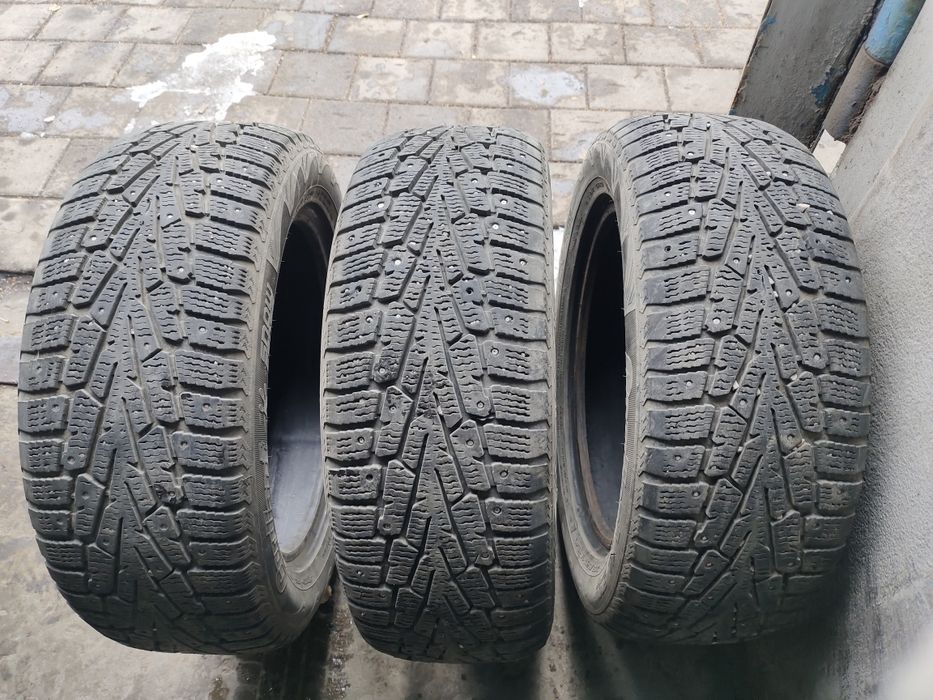 Продам резину на 16