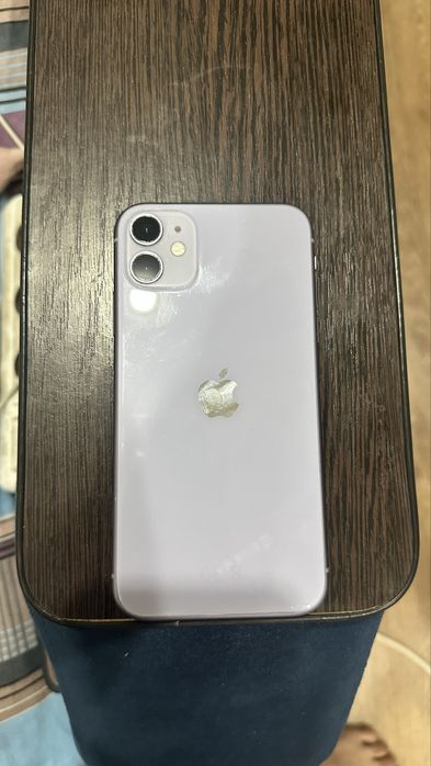 Iphone 11, продам