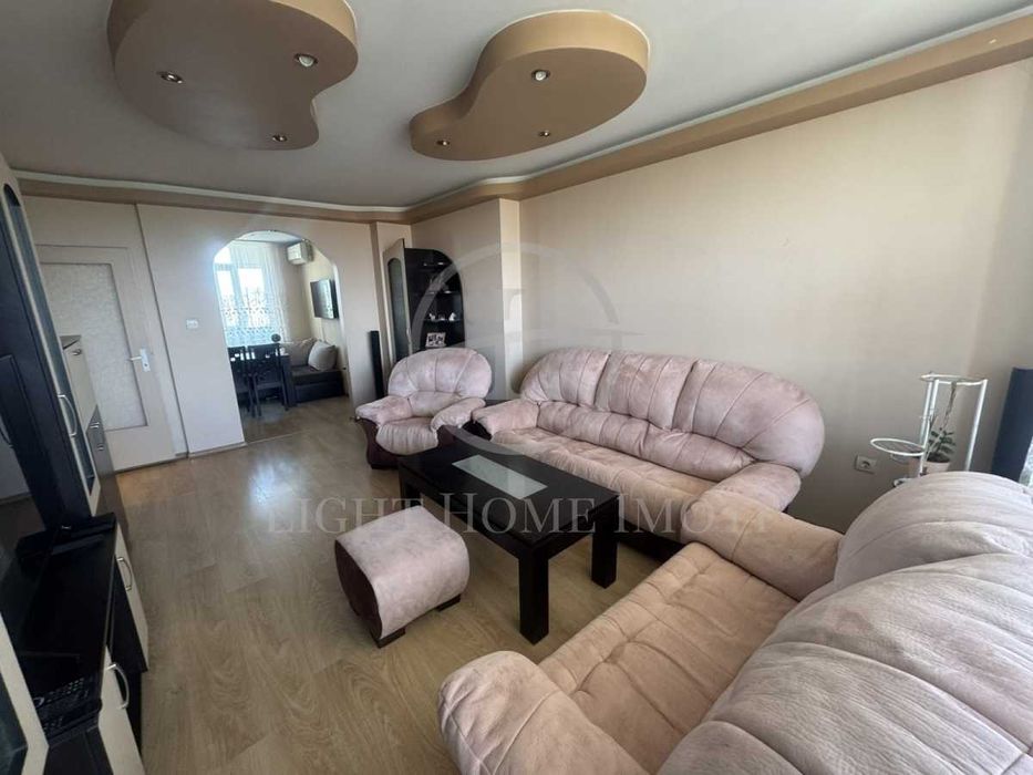 Реф. 2203 Многостаен Обзаведен Стария Град