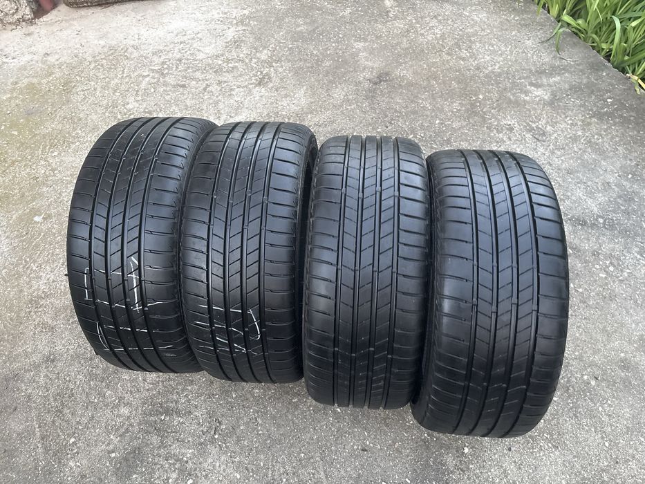 225/40/18  4бр нови BRIDGESTONE