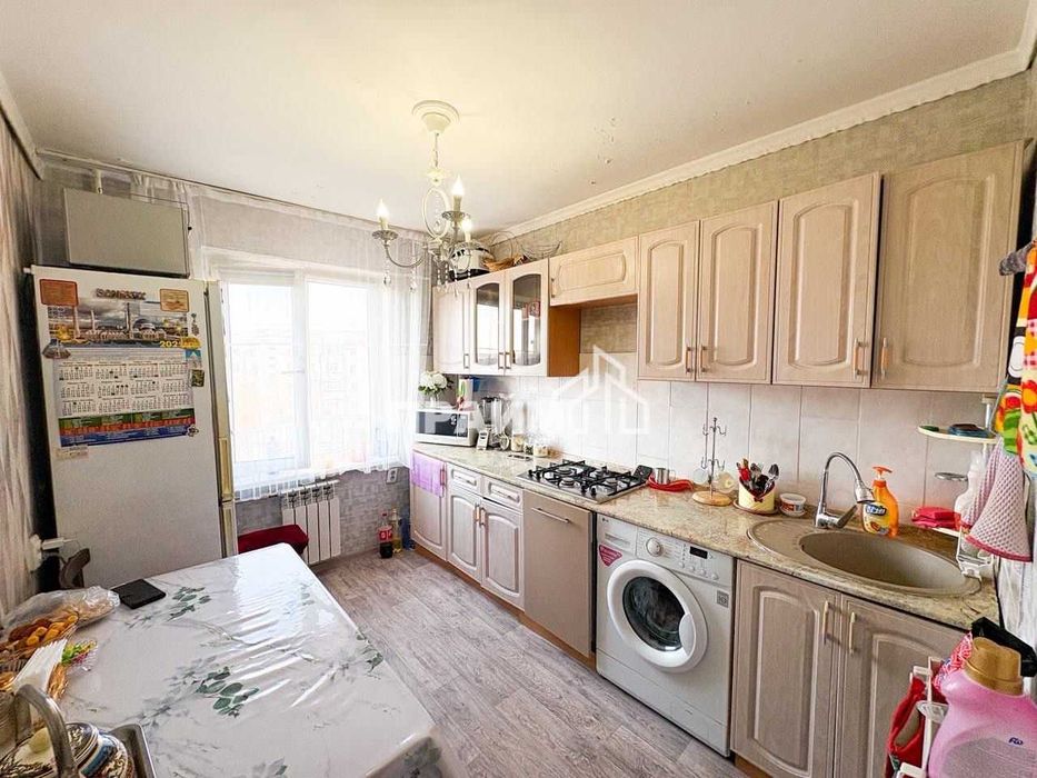 ПРОДАМ 4Х. Даулет (Самал ПРАЙМ)