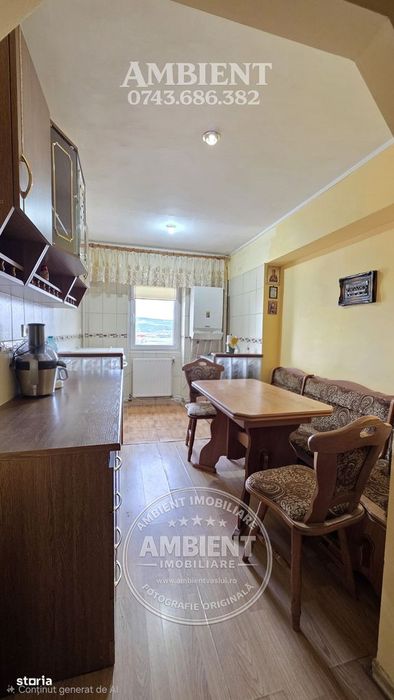 Apartament cu 3 camere, etaj 8, mobilat și utilat, zona GARĂ;