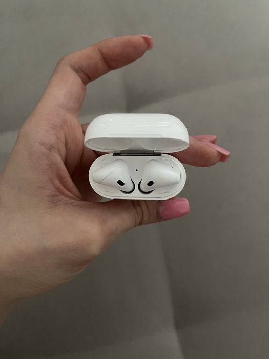 Apple AirPods 2 оригинал б/у