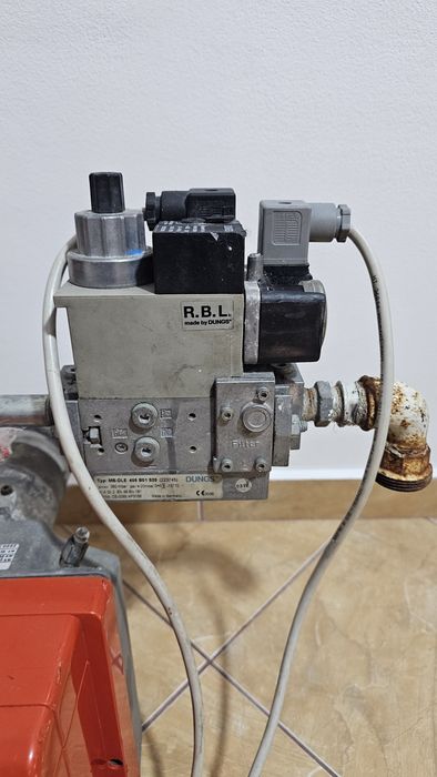 Arzator Riello gulliver BS1 și multibloc gaz Dungs