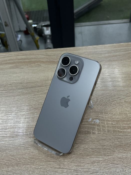 iPhone 15 pro 128gb (A4)
