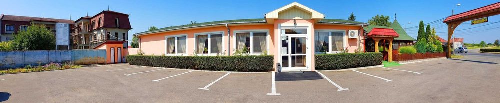 De vânzare restaurant + clădire ideală pentru hotel, clinică, azil de bătrâni etc