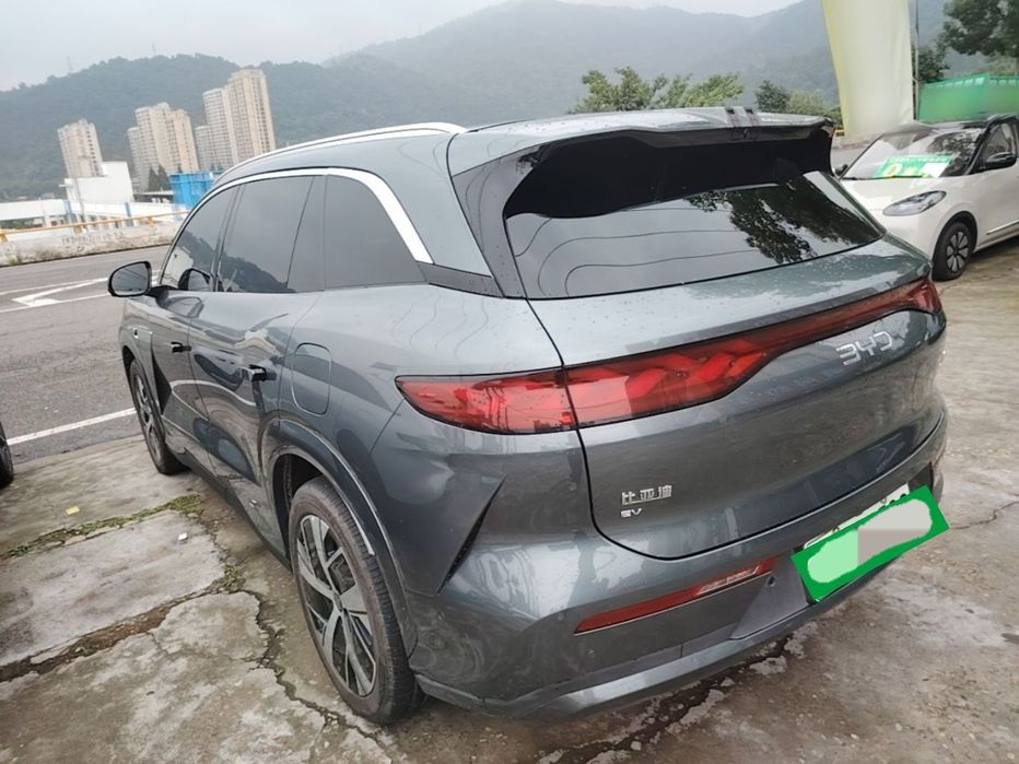 BYD Tang L, 670km Flagship